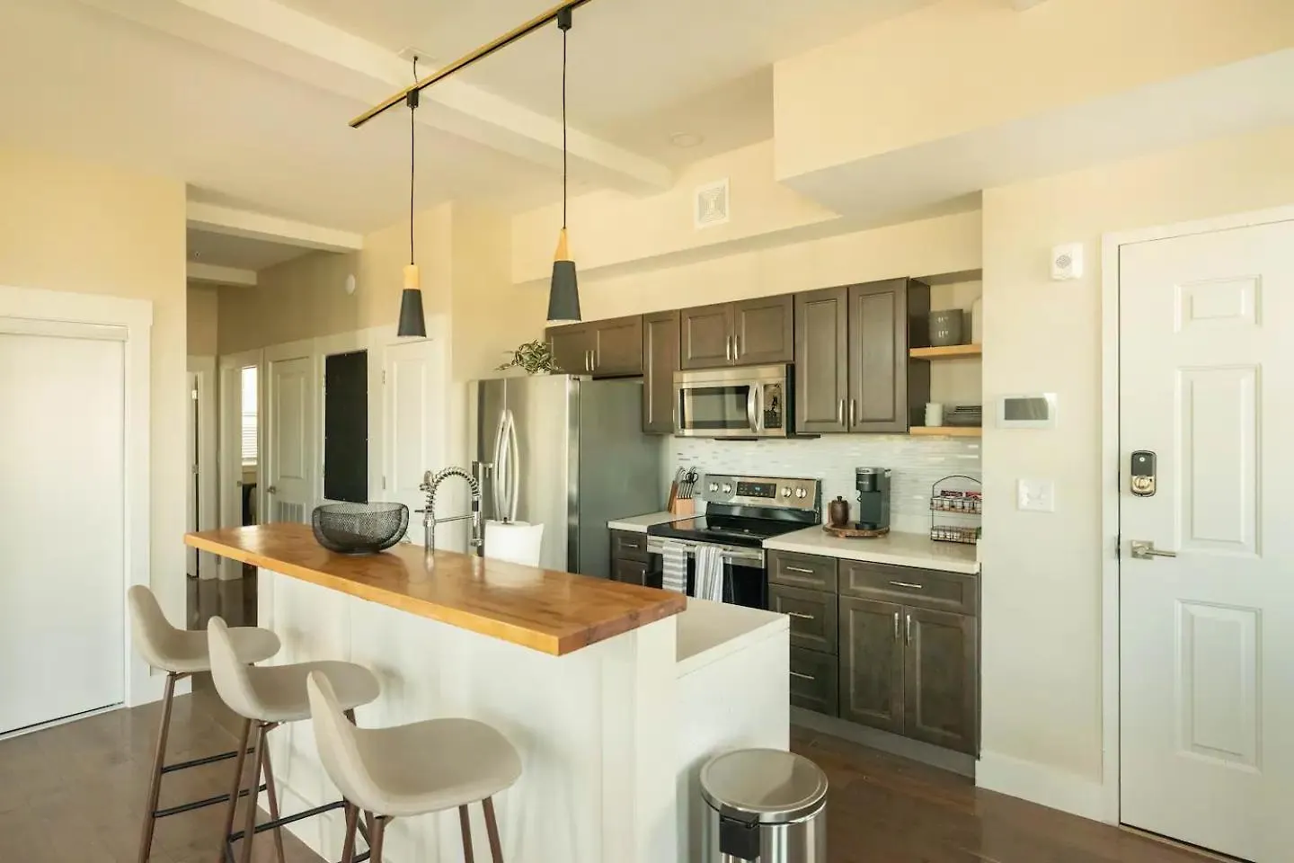 Apartamento Downtown, Contemporary, 2 Bedroom, Roof Terrace! 4B Savannah