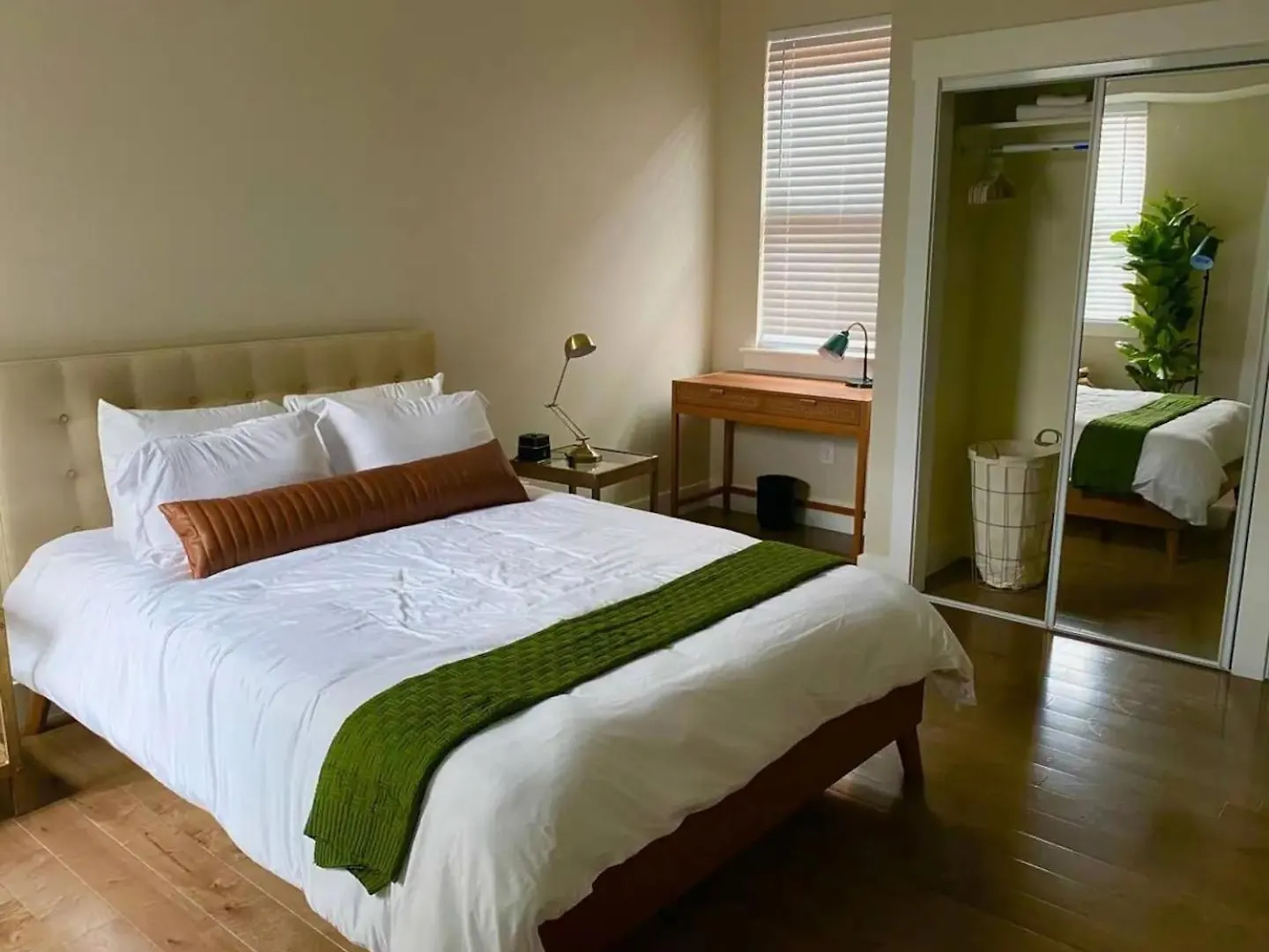 Apartamento Downtown, Contemporary, 2 Bedroom, Roof Terrace! 4B Savannah